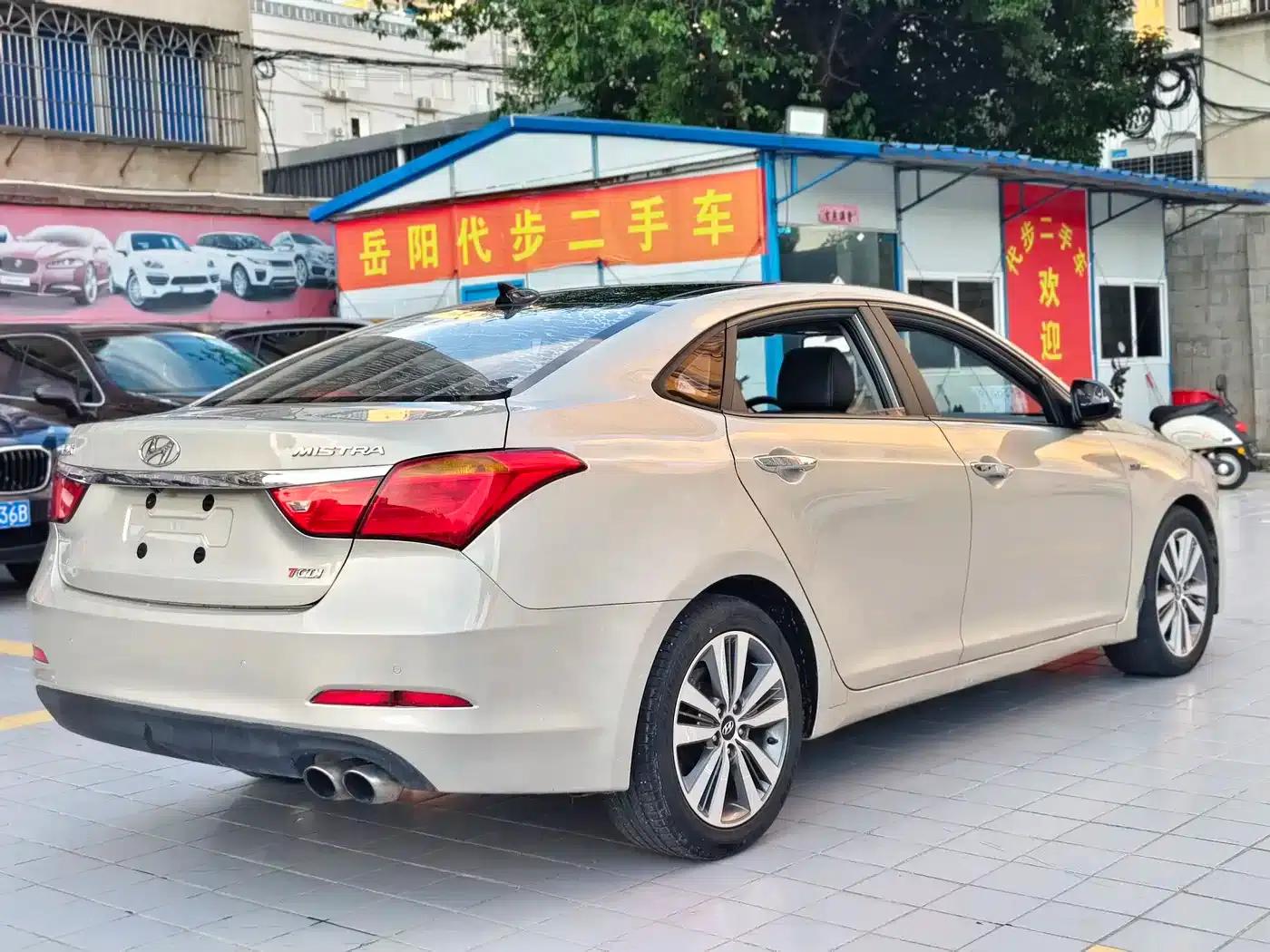 Hyundai Mistra 2016 1.6T Automatic Intelligent GLS — миниатюра 20