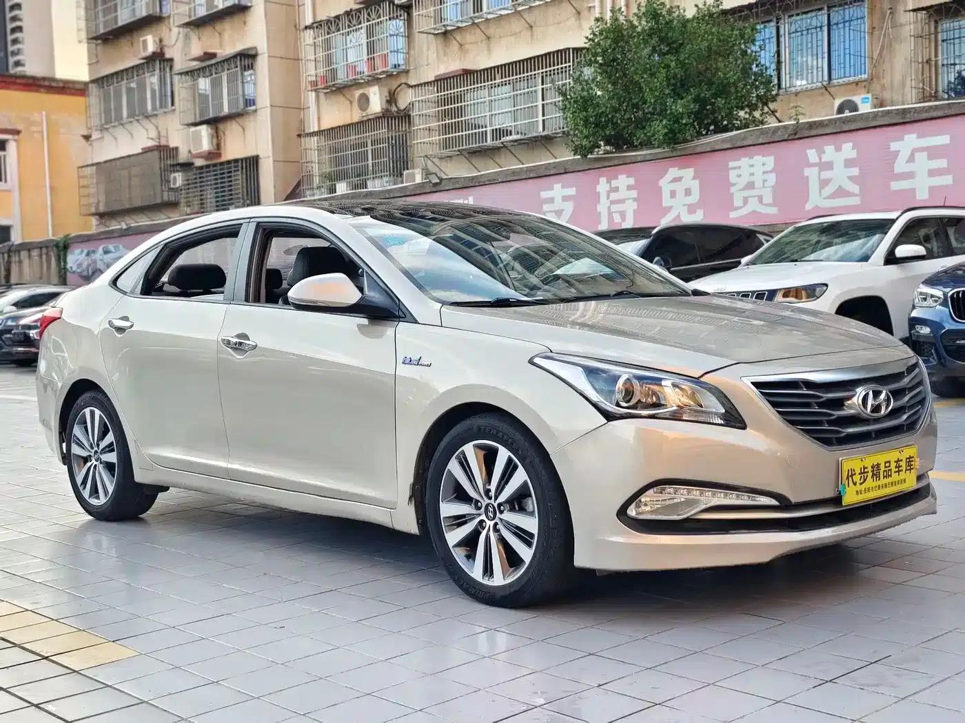 Hyundai Mistra 2016 1.6T Automatic Intelligent GLS — миниатюра 3