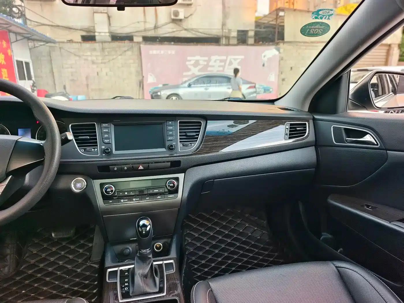 Hyundai Mistra 2016 1.6T Automatic Intelligent GLS — миниатюра 7