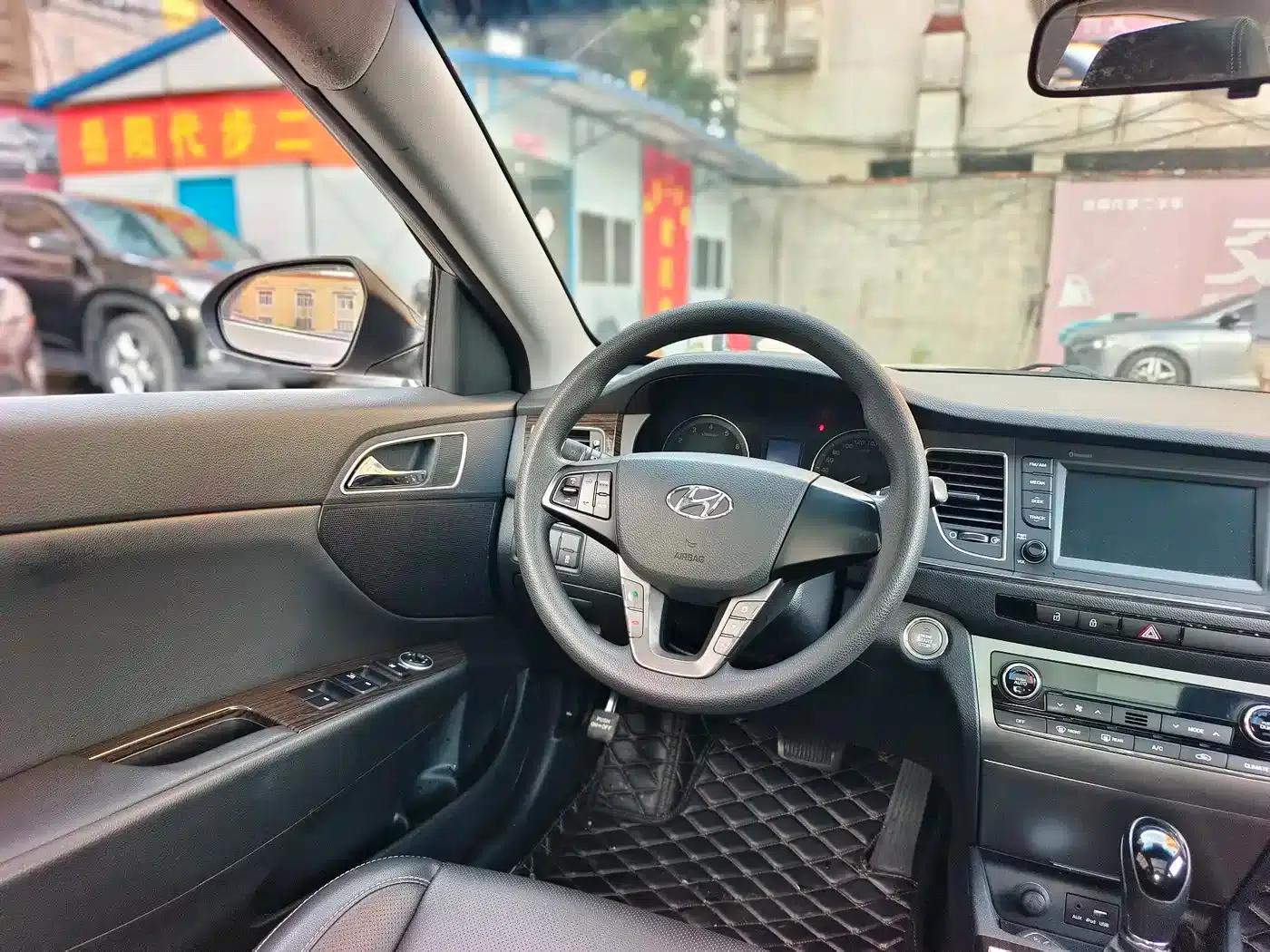 Hyundai Mistra 2016 1.6T Automatic Intelligent GLS — миниатюра 8