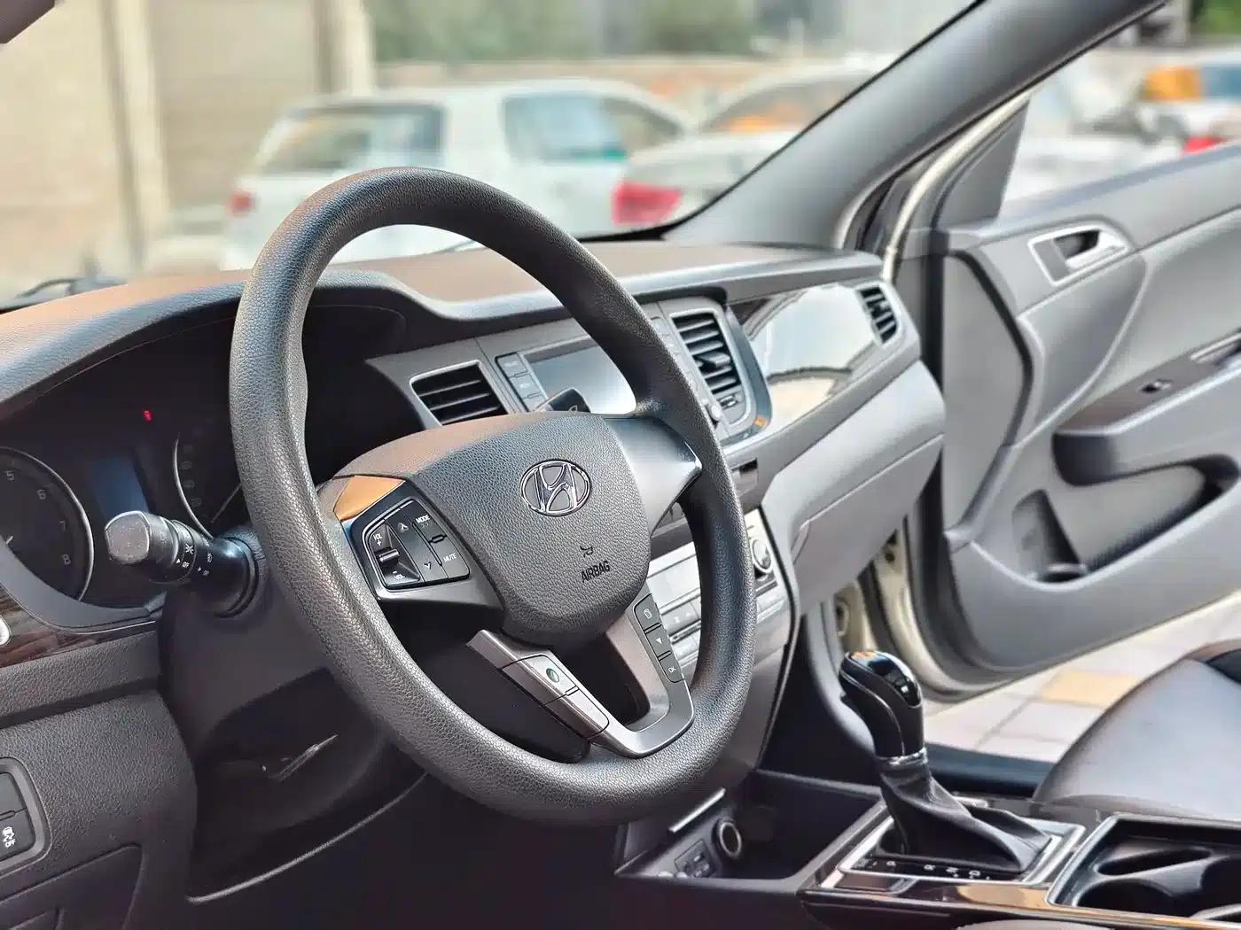 Hyundai Mistra 2016 1.6T Automatic Intelligent GLS — миниатюра 10