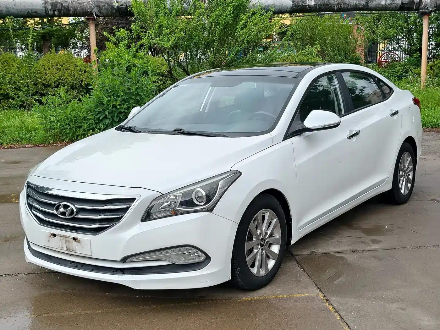 2014 Mistra 1.8L Automatic Intelligent GLS — миниатюра 1