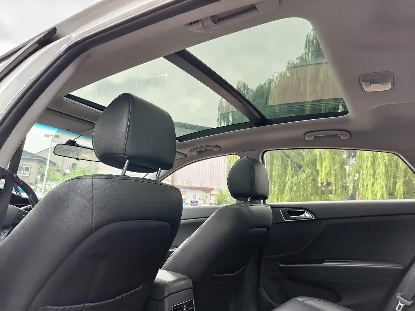 2014 Mistra 1.8L Automatic Intelligent GLS — миниатюра 9
