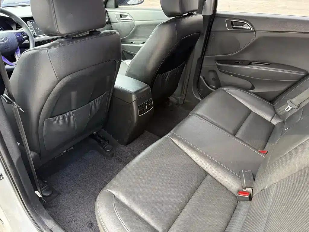 Hyundai Mistra 2017 1.8L Automatic Intelligent GLS (National V Emission Standard) — миниатюра 8