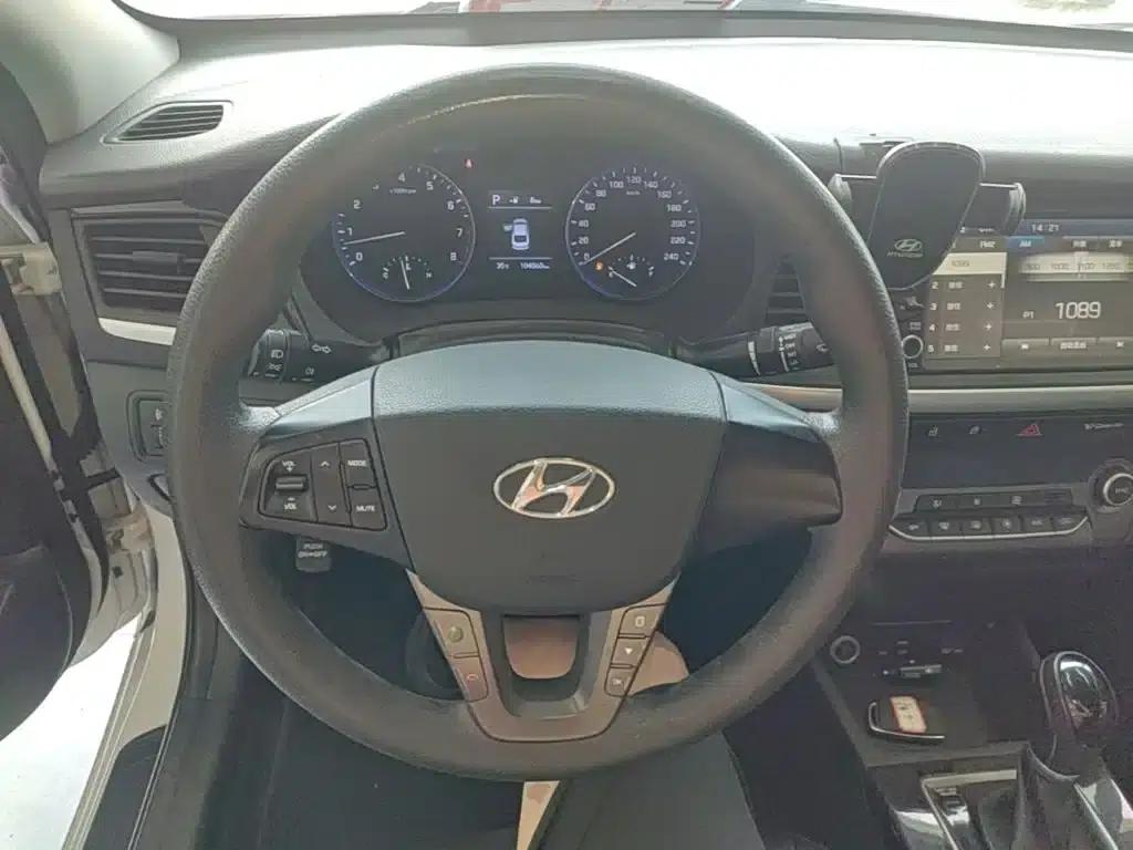 Hyundai Mistra 2017 1.8L Automatic Intelligent GLS (National V Emission Standard) — миниатюра 11