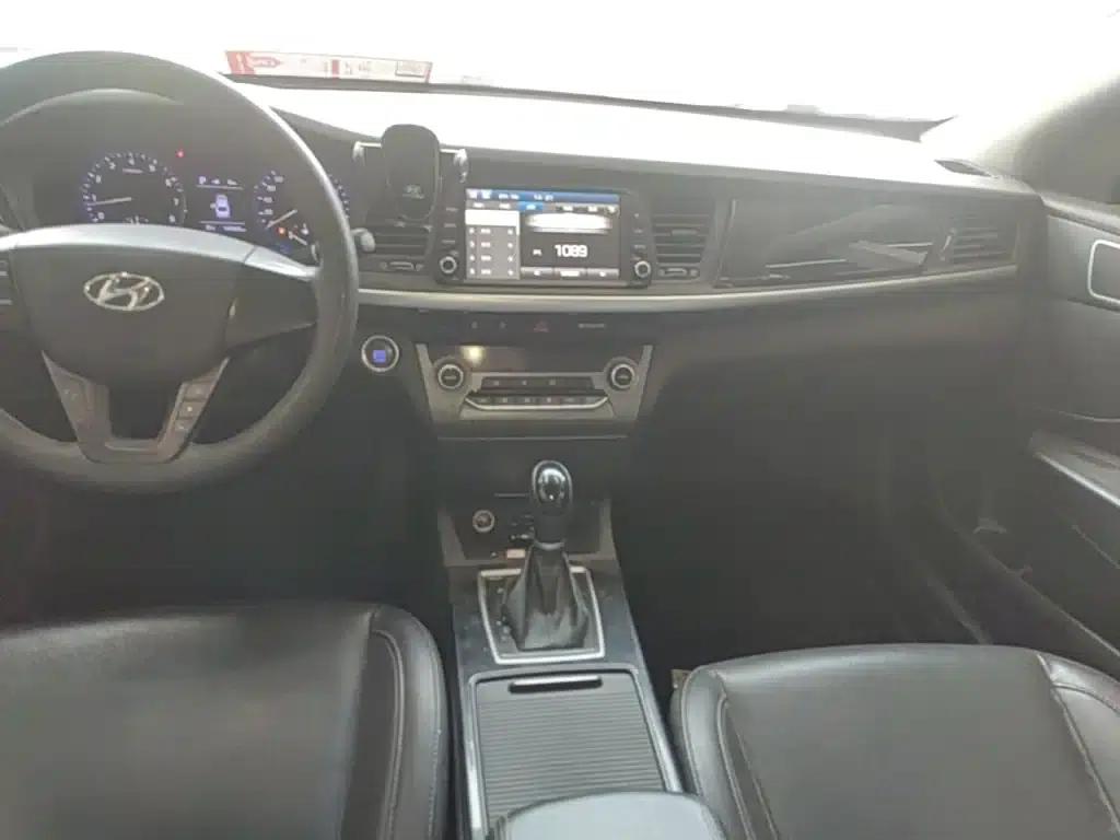 Hyundai Mistra 2017 1.8L Automatic Intelligent GLS (National V Emission Standard) — миниатюра 13