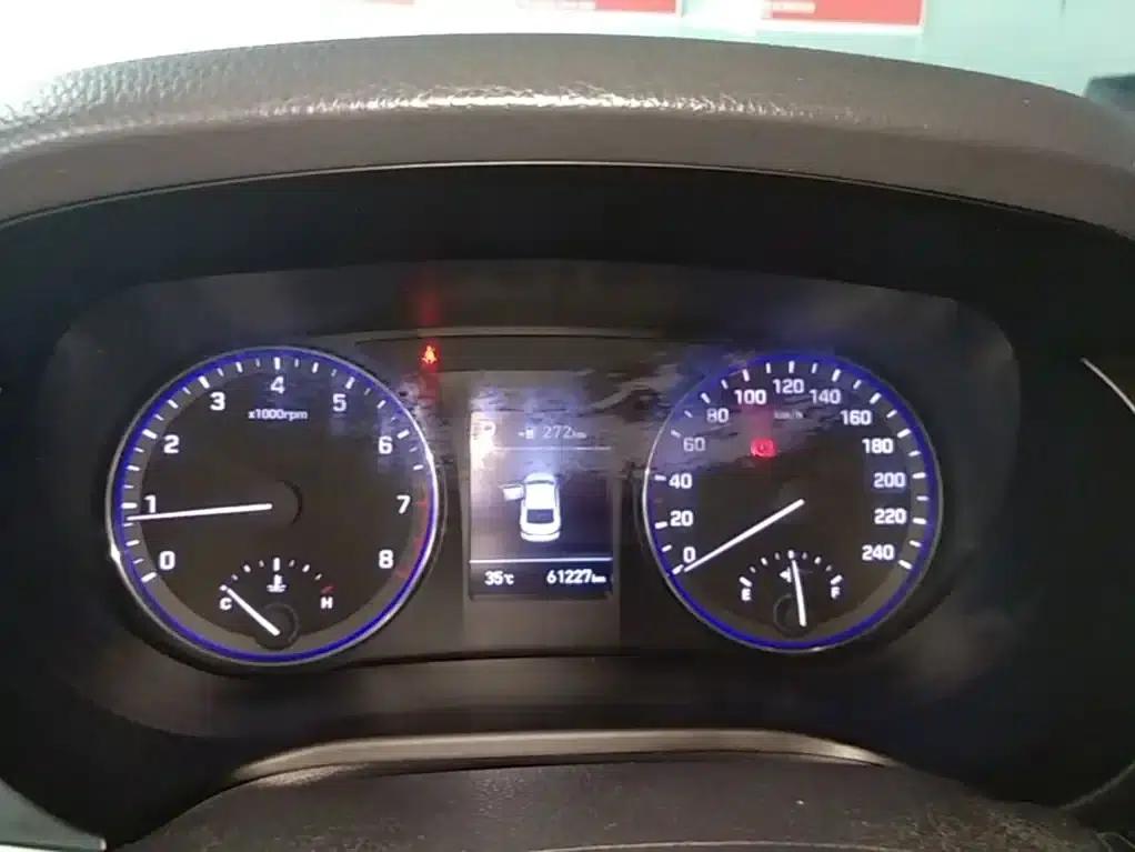 Hyundai Mistra 2017 1.8L Automatic Intelligent GLS (National V Emission Standard) — миниатюра 12