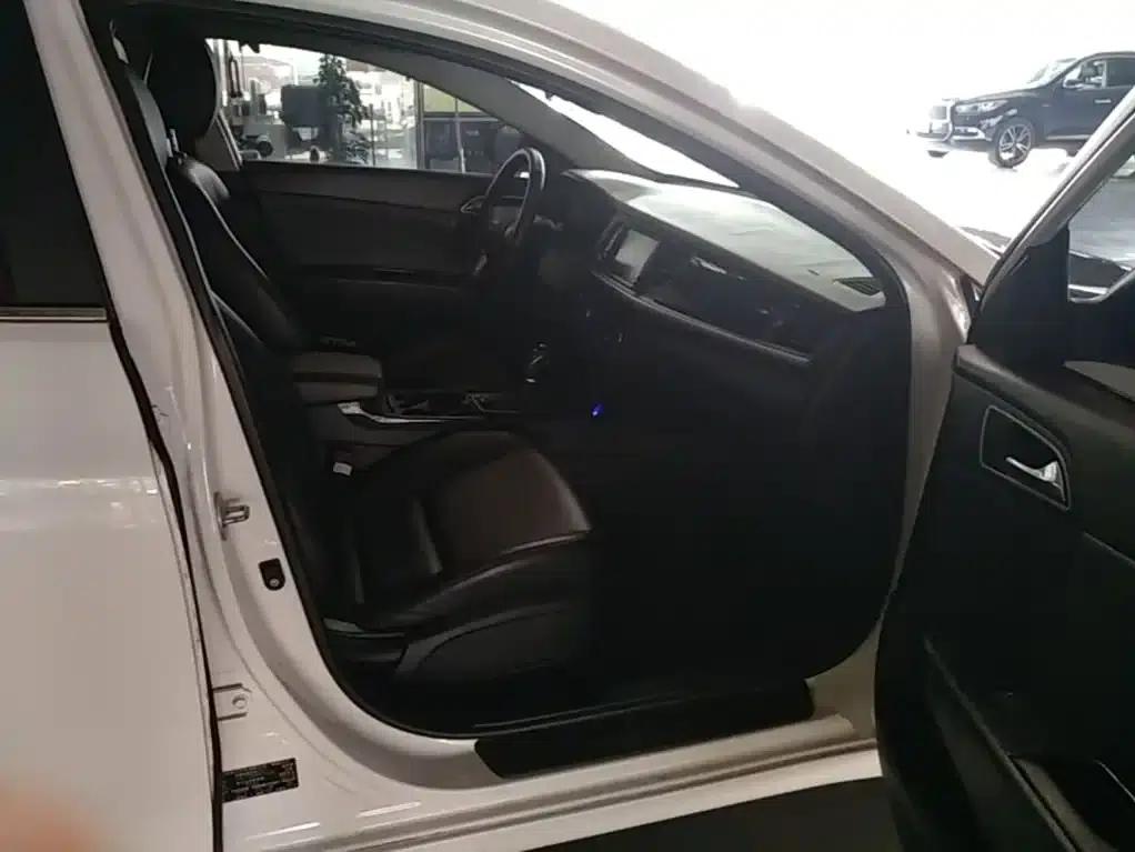 Hyundai Mistra 2017 1.8L Automatic Intelligent GLS (National V Emission Standard) — миниатюра 25