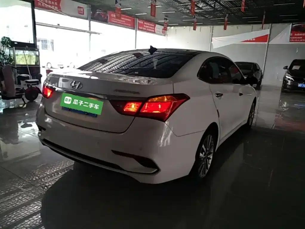 Hyundai Mistra 2017 1.8L Automatic Intelligent GLS (National V Emission Standard) — миниатюра 7