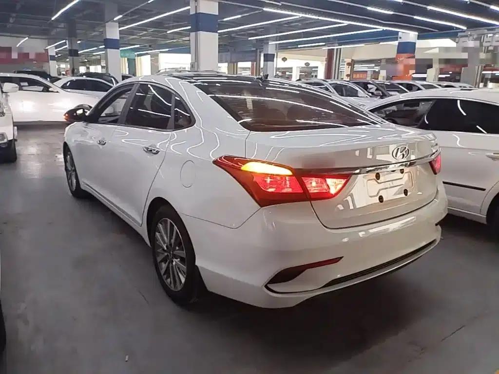Hyundai Mistra 2017 1.8L Automatic Intelligent GLS (National V Emission Standard) — миниатюра 5