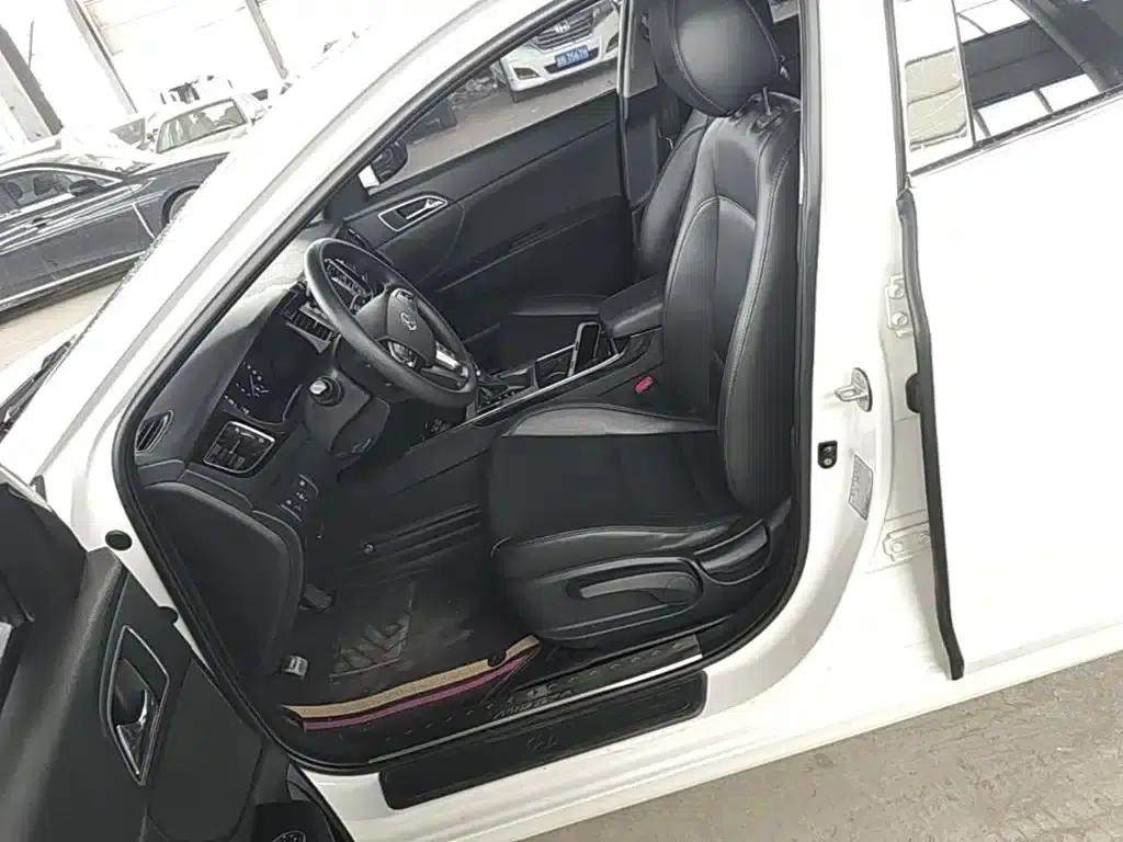 2014 Mistra 1.8L Automatic Intelligent GLS — миниатюра 15