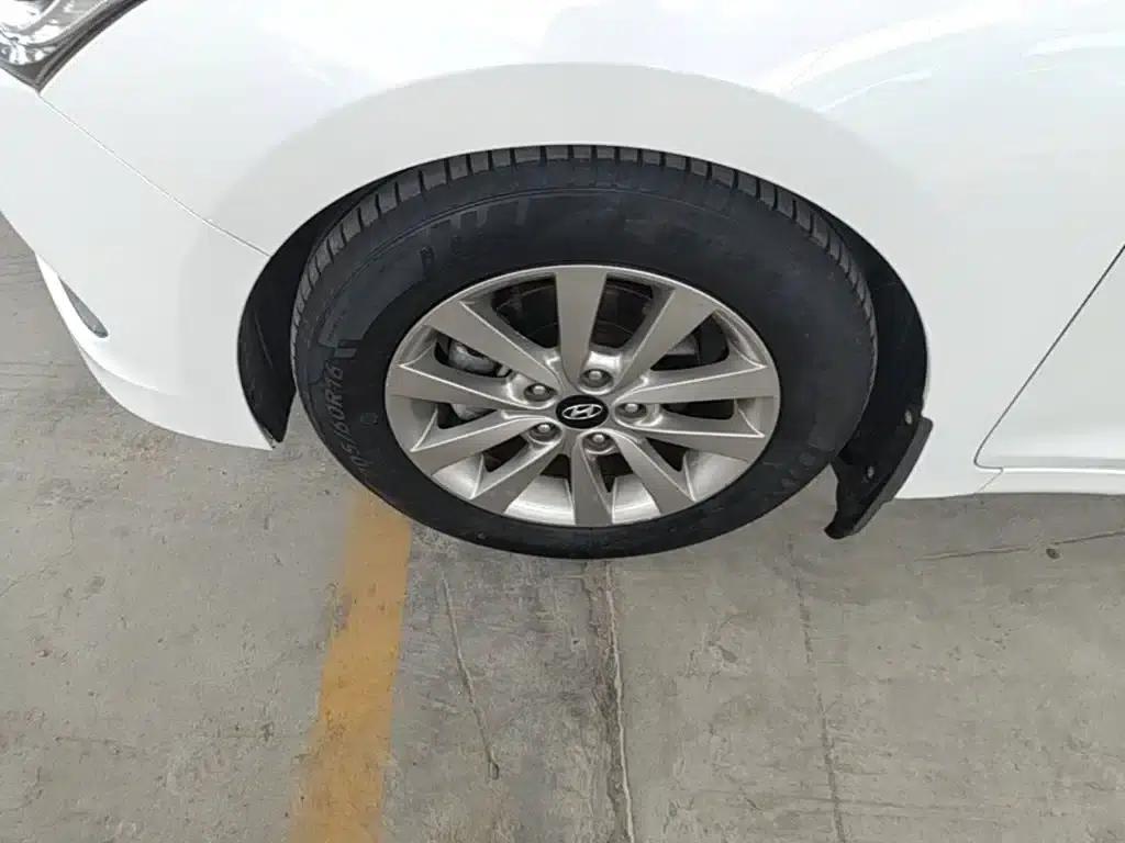 2014 Mistra 1.8L Automatic Intelligent GLS — миниатюра 23
