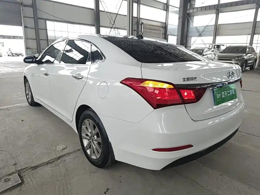 2014 Mistra 1.8L Automatic Intelligent GLS — миниатюра 5