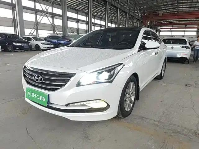 2014 Mistra 1.8L Automatic Intelligent GLS