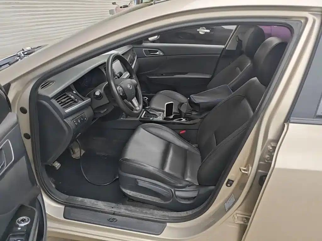 Hyundai Mistra 2017 1.8L Automatic Intelligent GLS (National V Emission Standard) — миниатюра 11