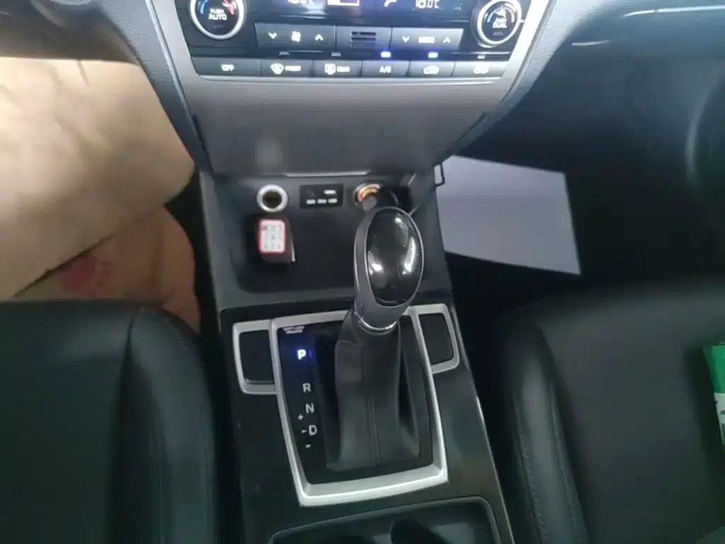 2014 Mistra 1.8L Automatic Premium DLX — миниатюра 14