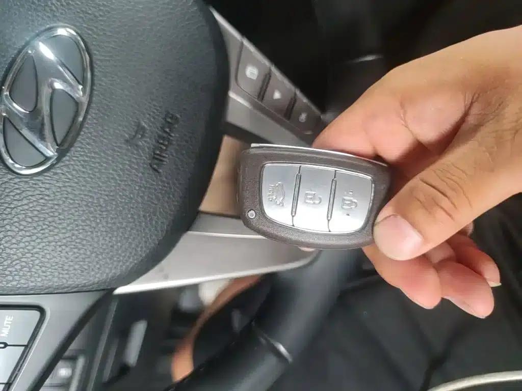 2014 Mistra 1.8L Automatic Premium DLX — миниатюра 9