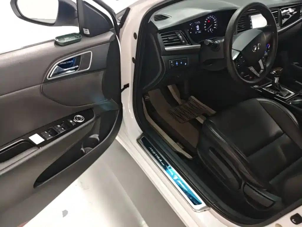 Hyundai Mistra 2017 1.8L Automatic Intelligent GLS (National V Emission Standard) — миниатюра 16