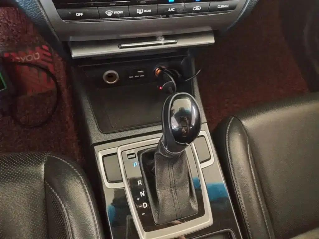 2016 Mistra 1.8L Automatic Intelligent GLS — миниатюра 14