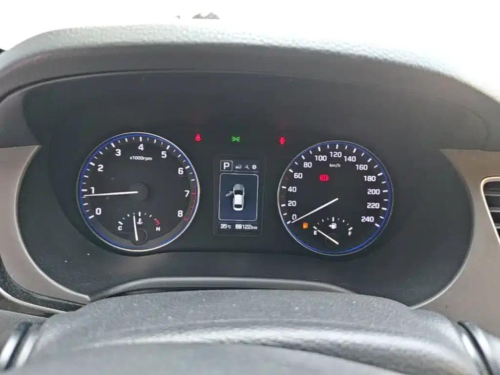 2016 Mistra 1.8L Automatic Intelligent GLS — миниатюра 12