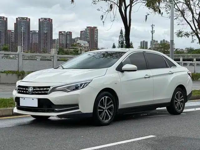 Venucia D60 2018 1.6L CVT Comfort Edition
