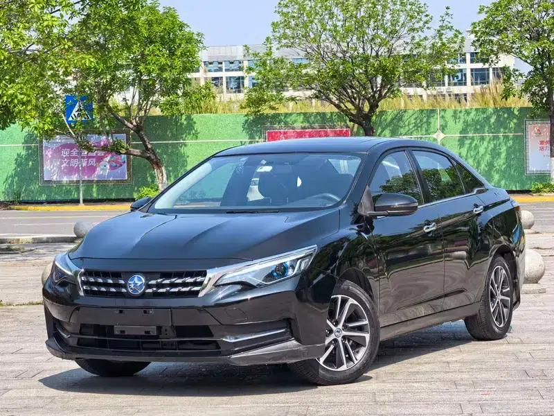 Venucia D60 2018 1.6L CVT Intelligent Elite Edition — миниатюра 1