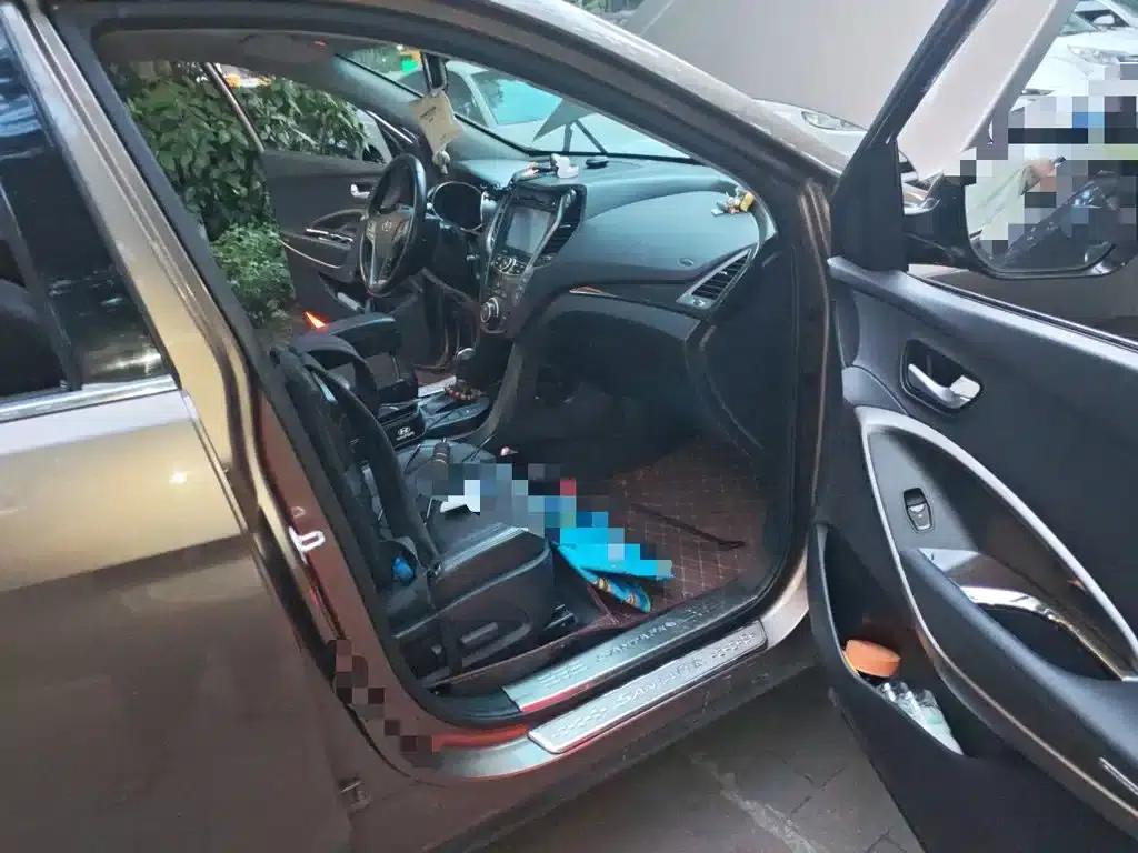 Santa Fe 2013 Facelift 2.4L Automatic 4WD Premium — миниатюра 21