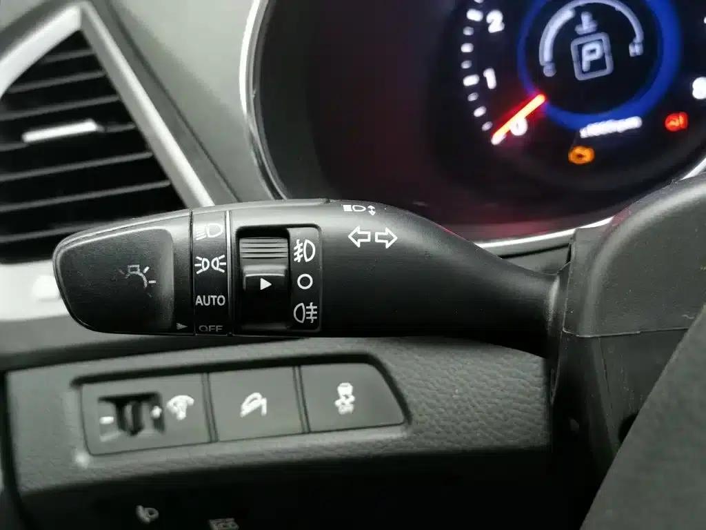 Santa Fe 2013 2.4L Automatic 2WD Smart Edition — миниатюра 21