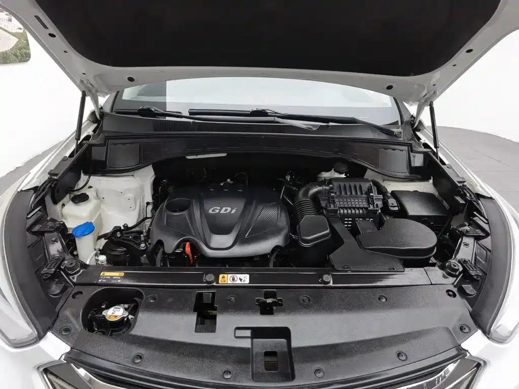 Santa Fe 2013 2.4L Automatic 2WD Smart Edition — миниатюра 6