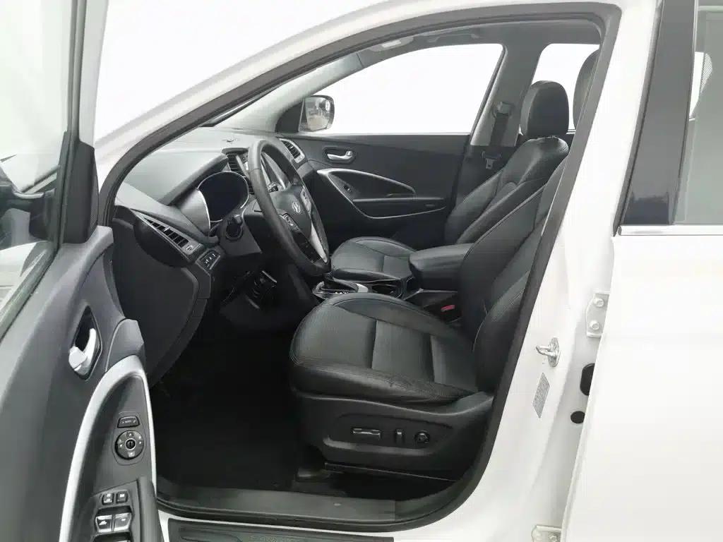 Santa Fe 2013 2.4L Automatic 2WD Smart Edition — миниатюра 10