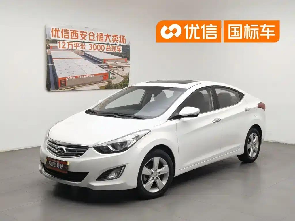 Hyundai Elantra 2012 1.6L Automatic Leading Edition — миниатюра 1