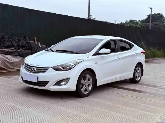 Hyundai Elantra 2012 1.6L Manual Fashion Edition