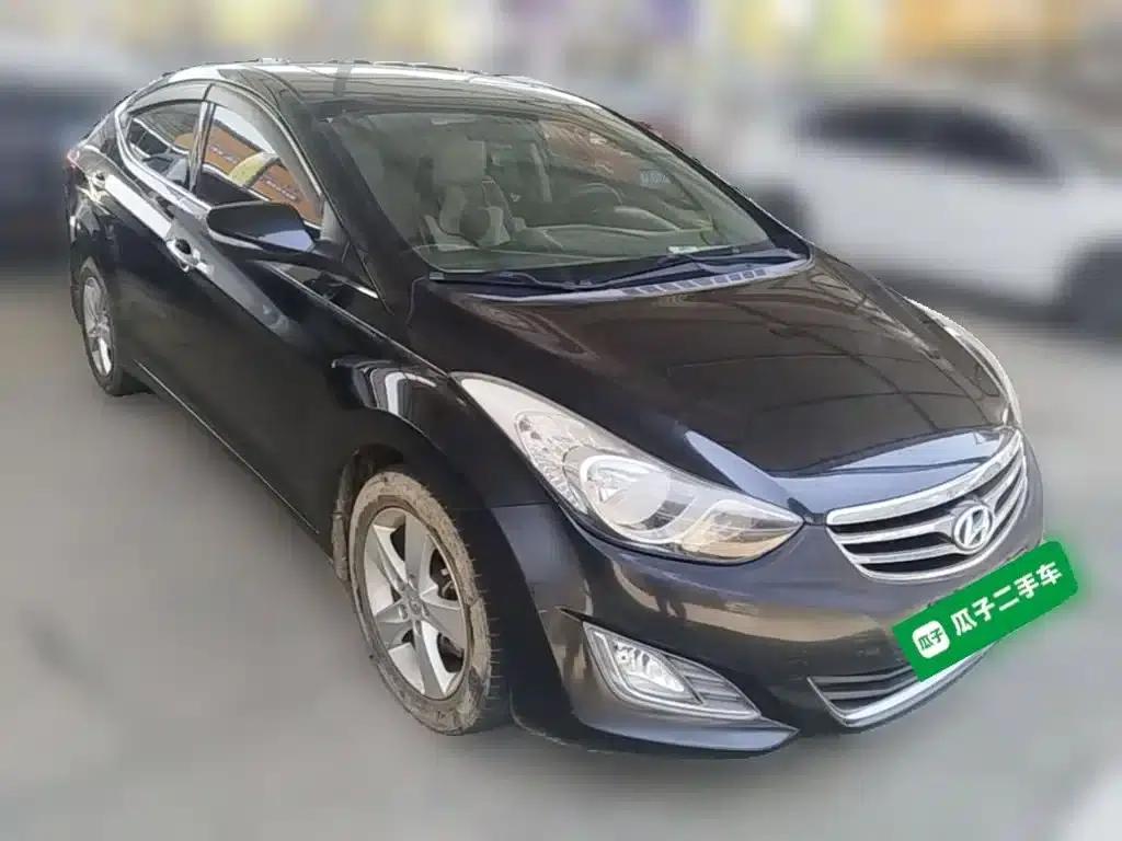 Hyundai Elantra 2012 1.6L Automatic Leading Edition — миниатюра 7