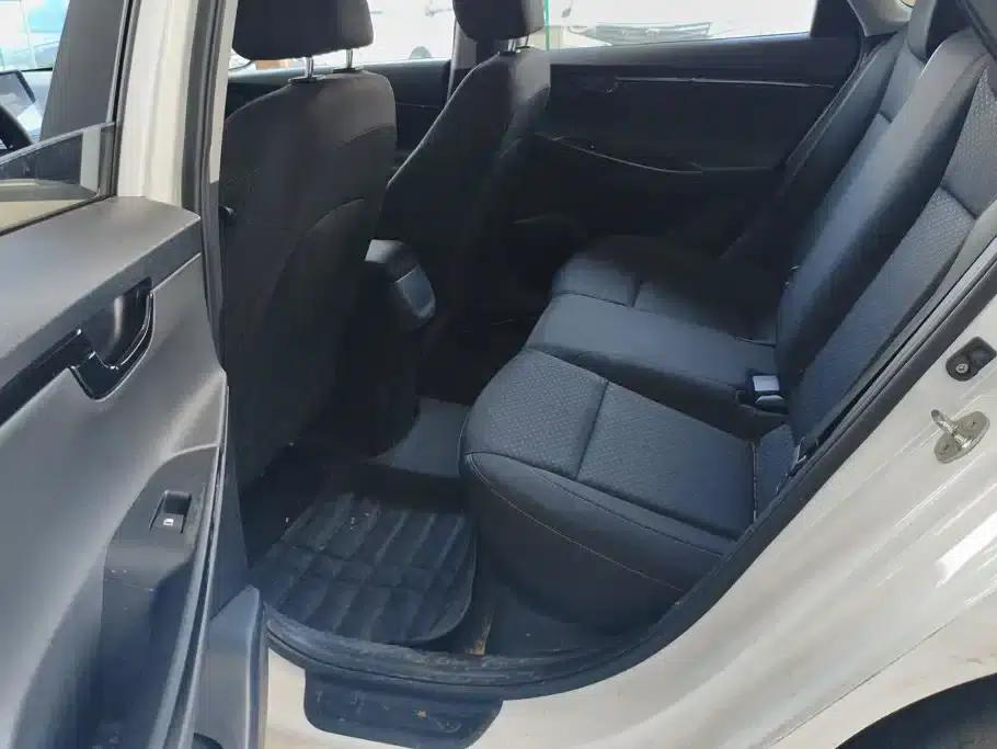 Hyundai Elantra 2018 1.6L Automatic GL (National VI Emission Standard) — миниатюра 11