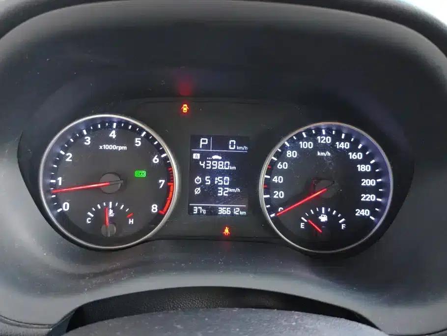 Hyundai Elantra 2018 1.6L Automatic GL (National VI Emission Standard) — миниатюра 14