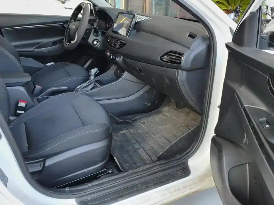 Hyundai Elantra 2018 1.6L Automatic GL (National VI Emission Standard) — миниатюра 8