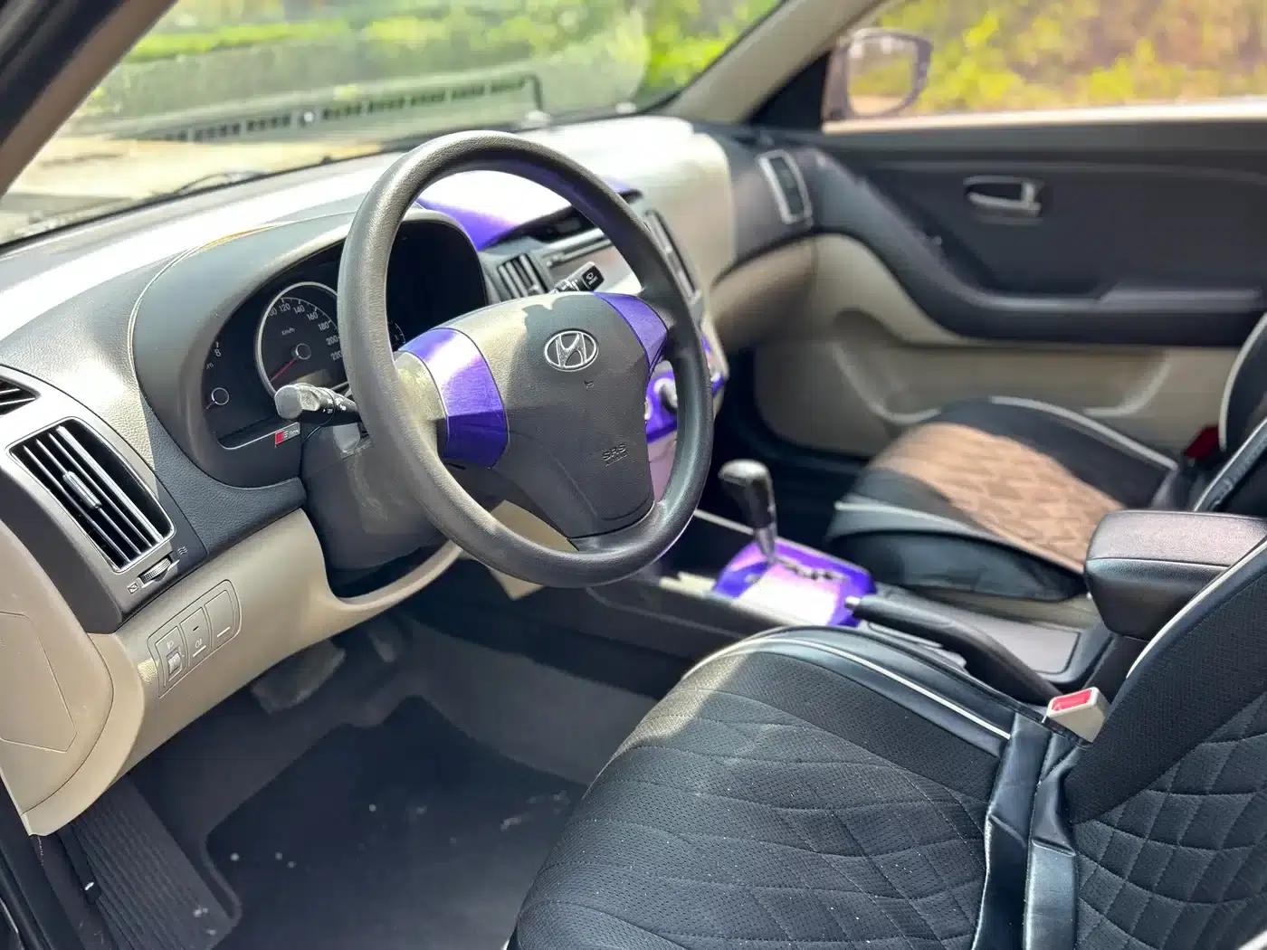 Hyundai Elantra 2011 1.6L Automatic Comfort Model — миниатюра 8