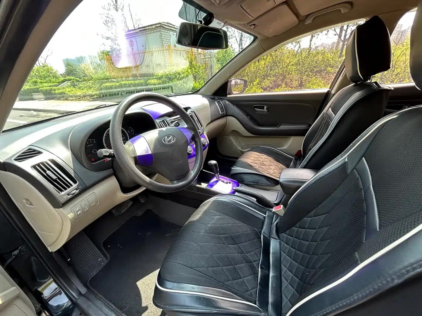 Hyundai Elantra 2011 1.6L Automatic Comfort Model — миниатюра 9