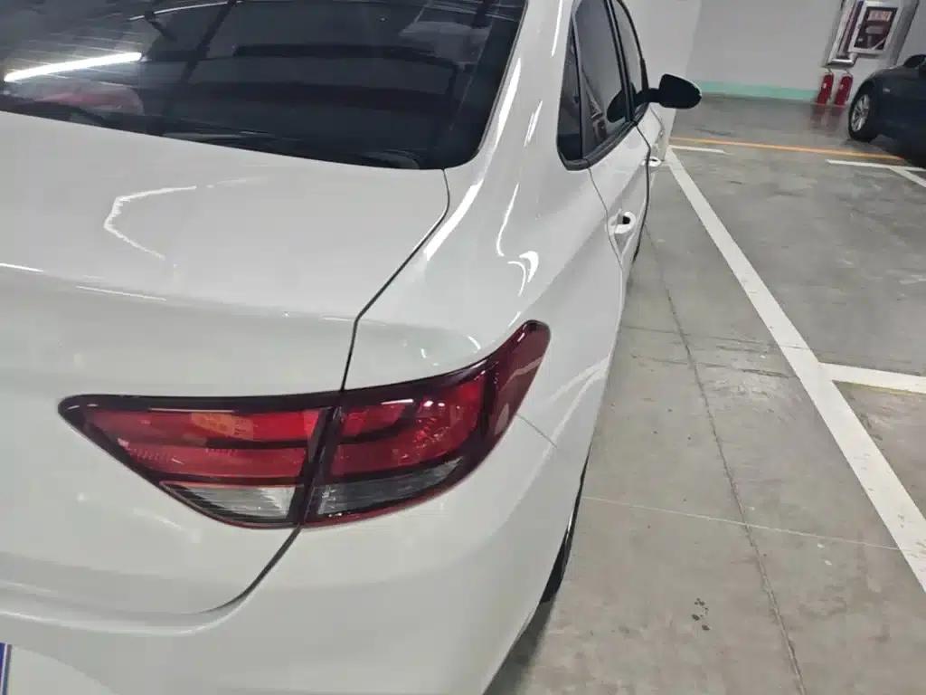 Hyundai Elantra 2018 1.6L Automatic GL (National VI Emission Standard) — миниатюра 8