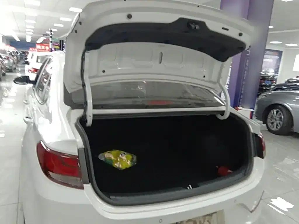 Hyundai Elantra 2018 1.6L Automatic GL (National VI Emission Standard) — миниатюра 19