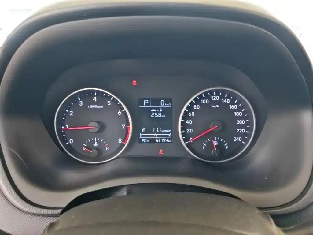 Hyundai Elantra 2020 1.6L Automatic GL Edition — миниатюра 12