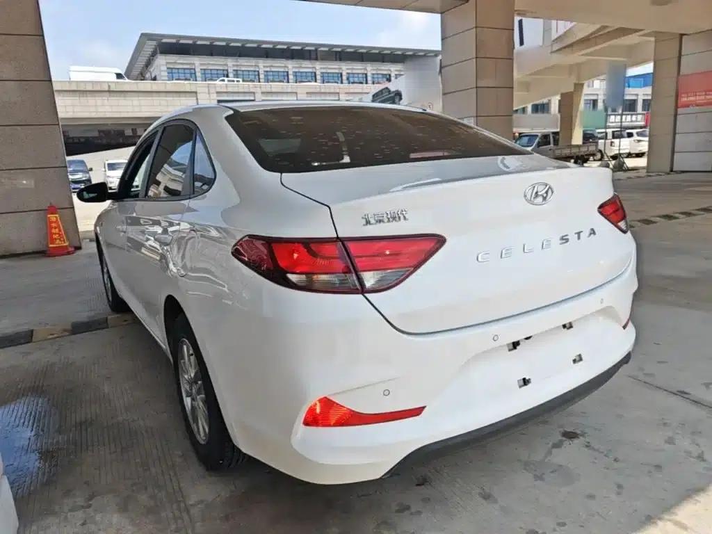 Hyundai Elantra 2020 1.6L Automatic GL Edition — миниатюра 5