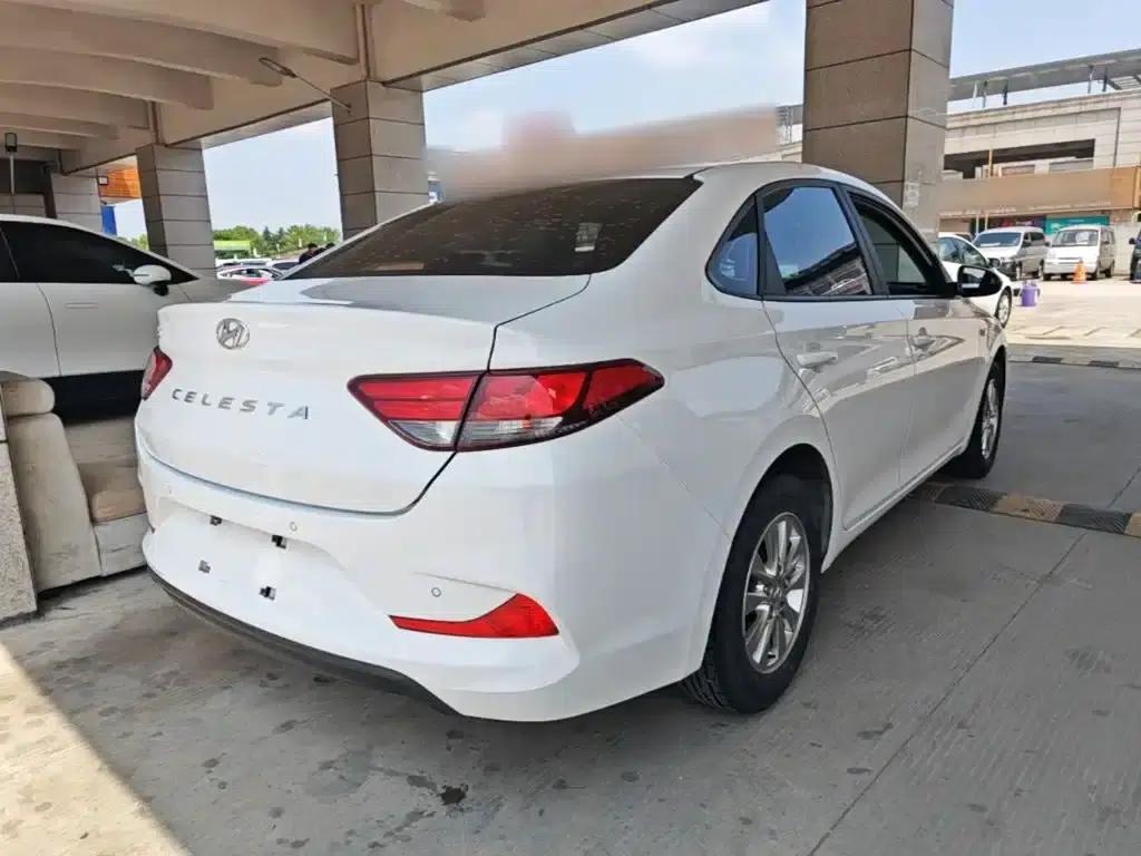 Hyundai Elantra 2020 1.6L Automatic GL Edition — миниатюра 7