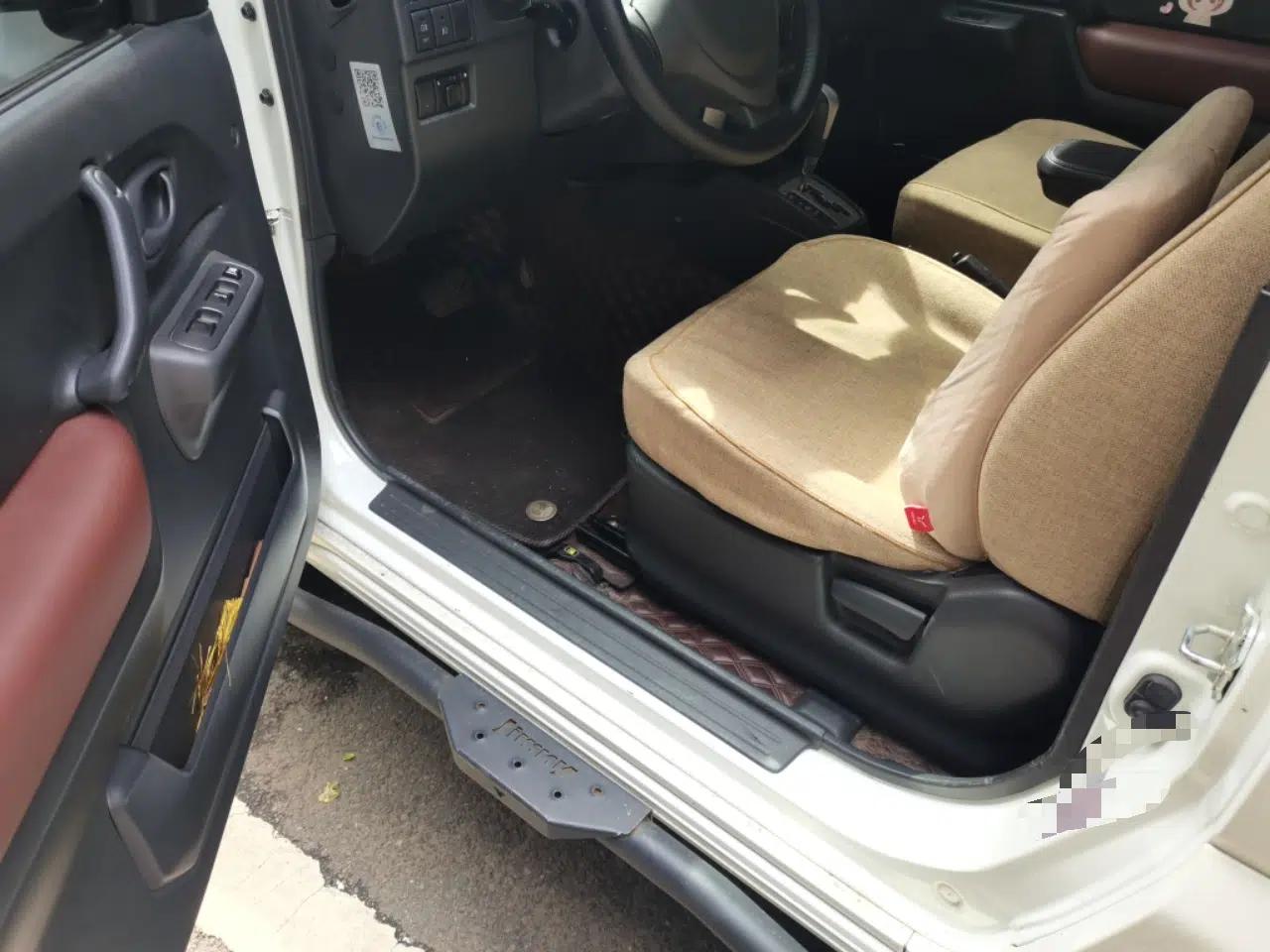 Suzuki Jimny 2015 1.3 AT JLX — миниатюра 16