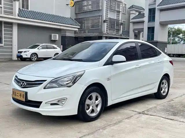 2016 Hyundai Reina 1.4L Automatic Intelligent GLS