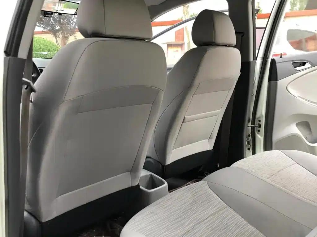2014 Hyundai Reina 1.4L Automatic Intelligent GLS — миниатюра 9