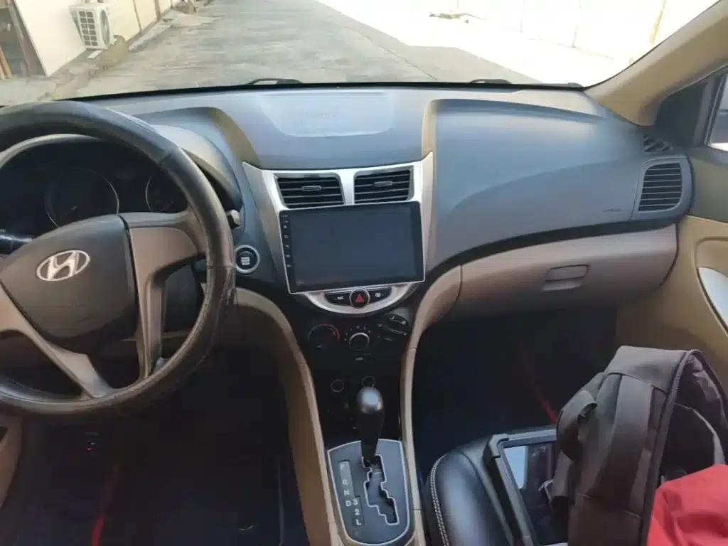 2016 Hyundai Reina 1.4L Automatic Leading Edition GLX — миниатюра 13
