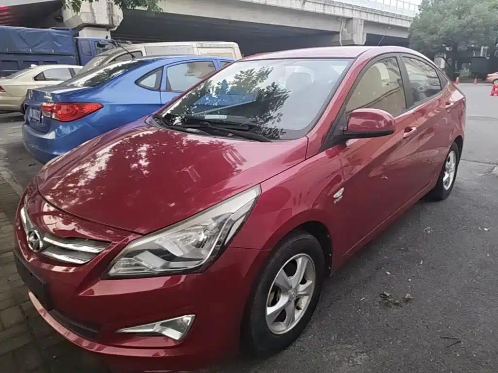 2014 Hyundai Reina 1.4L Automatic Intelligent GLS — миниатюра 2