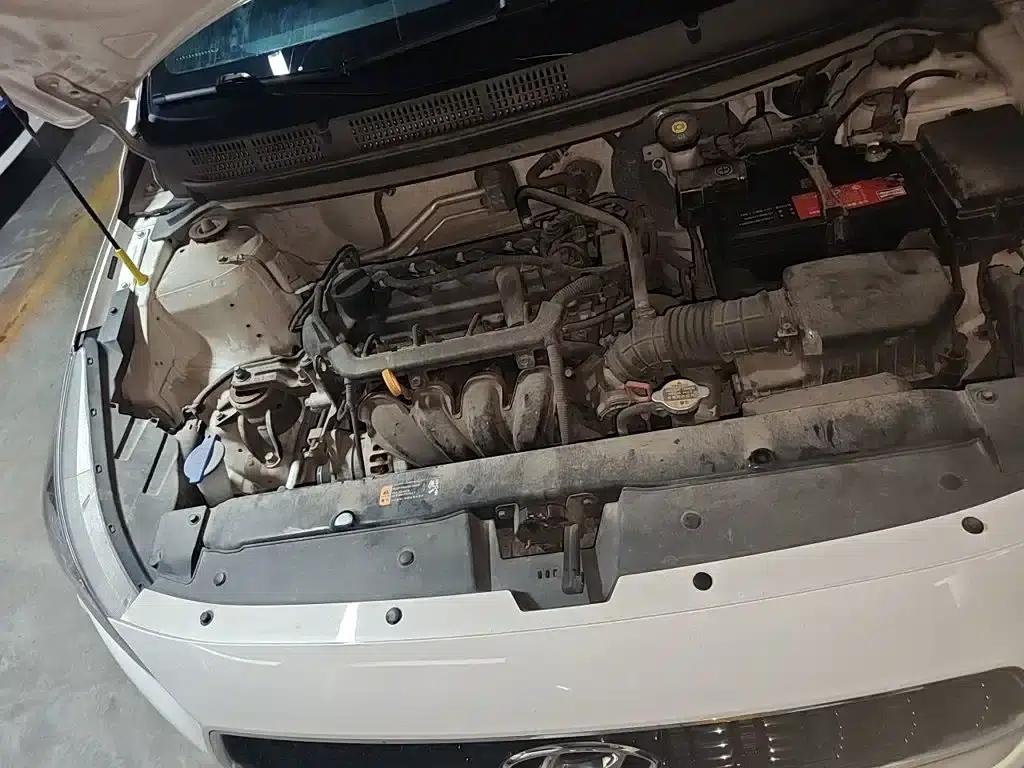 2017 Hyundai Reina 1.4L Automatic Premium Edition (National V Emission Standard) — миниатюра 21