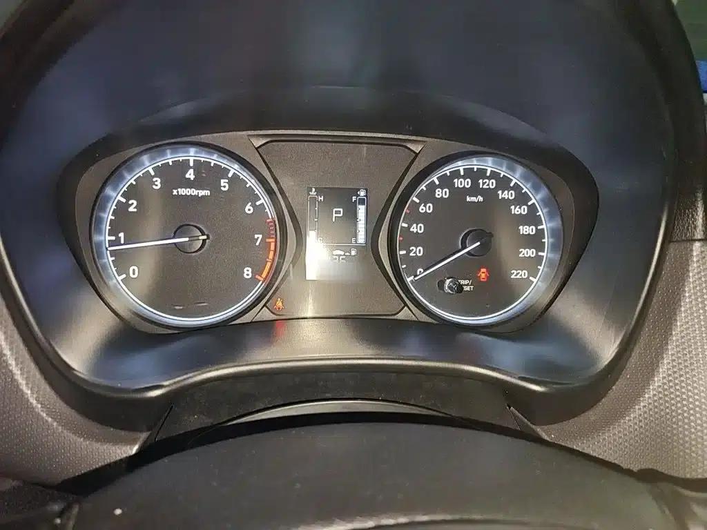 2017 Hyundai Reina 1.4L Automatic Premium Edition (National V Emission Standard) — миниатюра 4